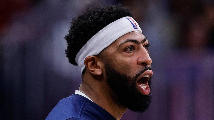 Anthony Davis is still being linked to the Warriors