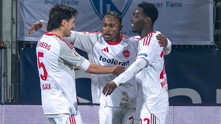 Mohamed Ali Zoma (Mitte) könnte den FCN verlassen