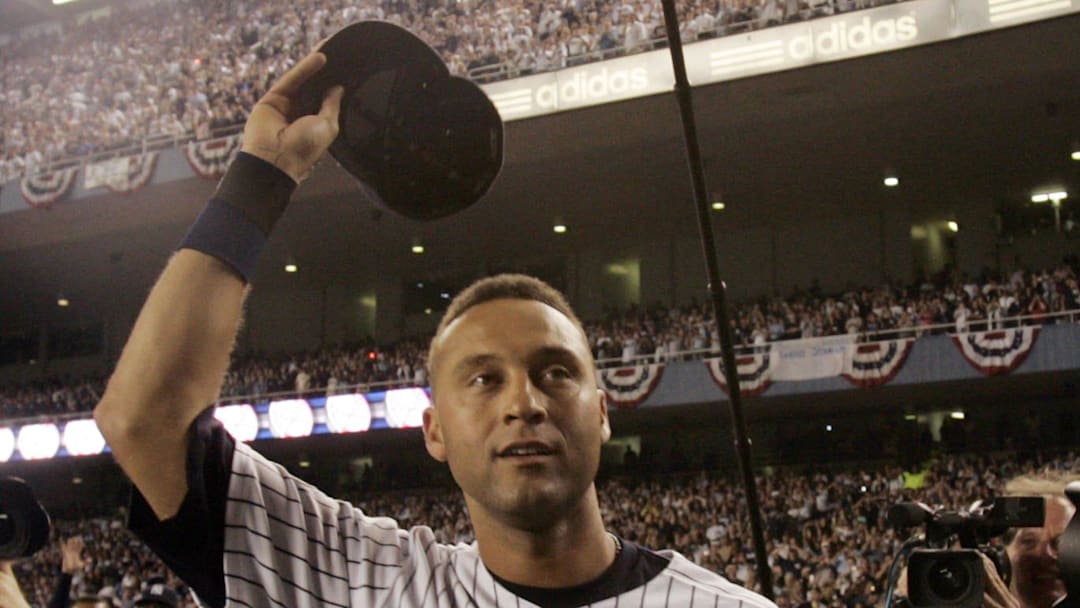 Yankees Derek Jeter and the rest of the New York Yankees thank their fans after the final game at Yankee Stadium Sept. 21, 2008.