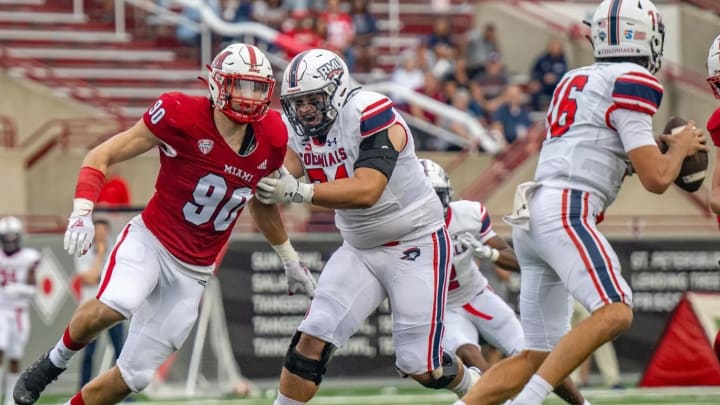 Oklahoma defensive end Caiden Woullard (90)