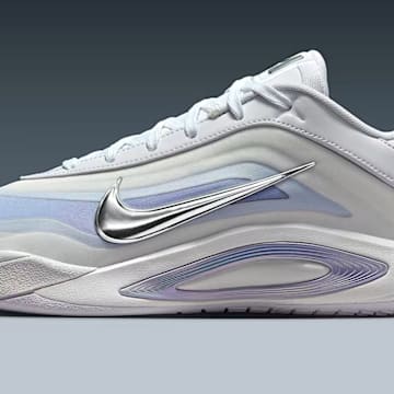 The Nike A'One "OG Pearl" colorway did not sell out like the "Indigo Girl" colorway.
