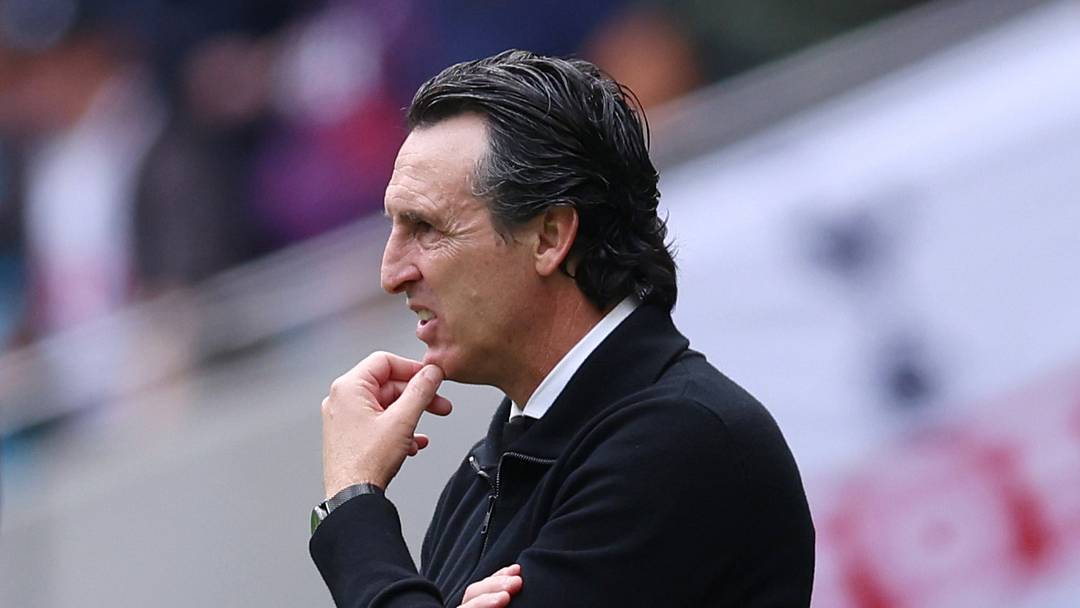 Unai Emery has key tactical decisions to make for the Brentford clash.