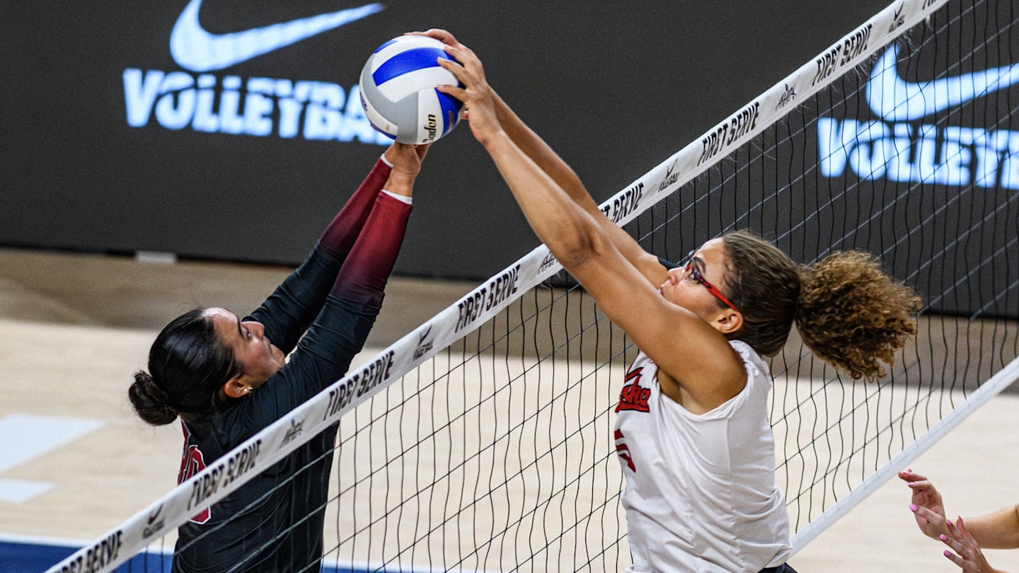 Sheldon: 3 Quick Sideouts from Nebraska’s Sweep of No. 6 Stanford