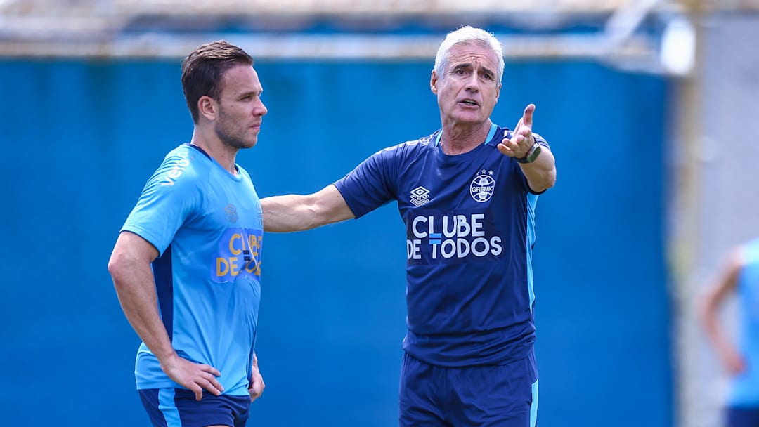 Arthur está emprestado pela Juventus