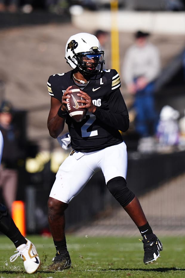 Nov 29, 2024; Boulder, Colorado, USA; Colorado Buffaloes quarterback Shedeur Sanders (2) prepares to pass in the second quart