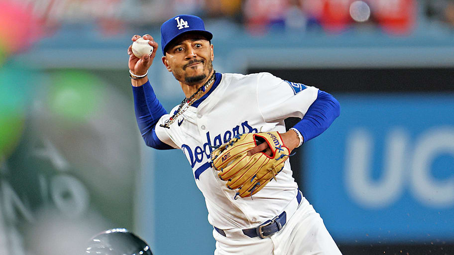 Dodgers shortstop Mookie Betts