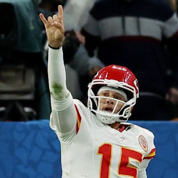 [US, Mexico & Canada customers only] Sep 5, 2025; Sao Paulo, BRAZIL; Kansas City Chiefs quarterback Patrick Mahomes (15) reacts in the second half against the Los Angeles Chargers at Corinthians Arena. Mandatory Credit: Amanda Perobelli/Reuters via Imagn Images