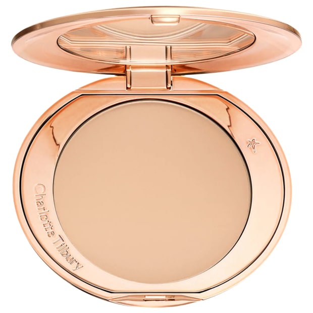 Charlotte Tilbury setting powder