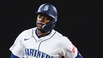 Seattle Mariners second baseman Ryan Bliss runs after hitting a home run against the Houston Astros on April 7 at T-Mobile Park.