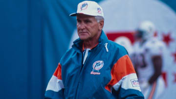 Former Miami Dolphins head coach Don Shula