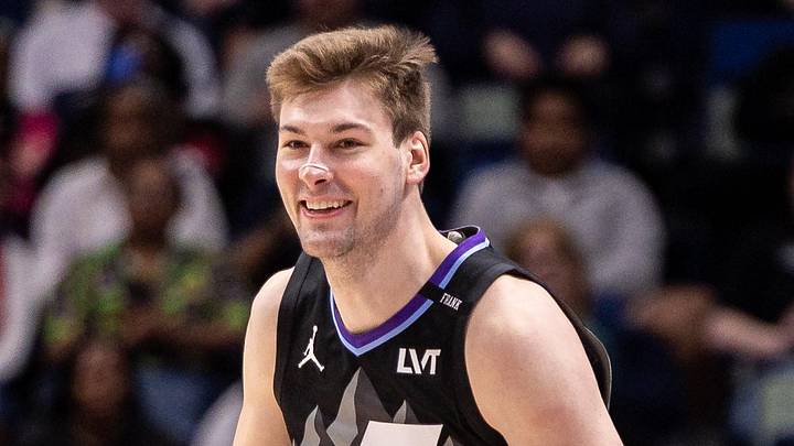 Apr 7, 2026; New Orleans, Louisiana, USA; Utah Jazz center Kyle Filipowski (22) reacts to a play against the New Orleans Pelicans during the first half at Smoothie King Center. Mandatory Credit: Stephen Lew-Imagn Images