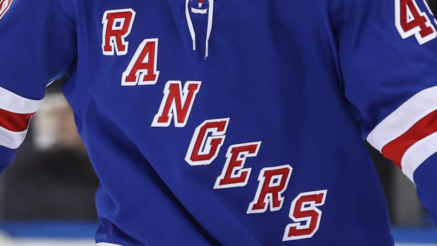 NY Rangers Veteran Reportedly Drawing ‘Ton of Interest'
