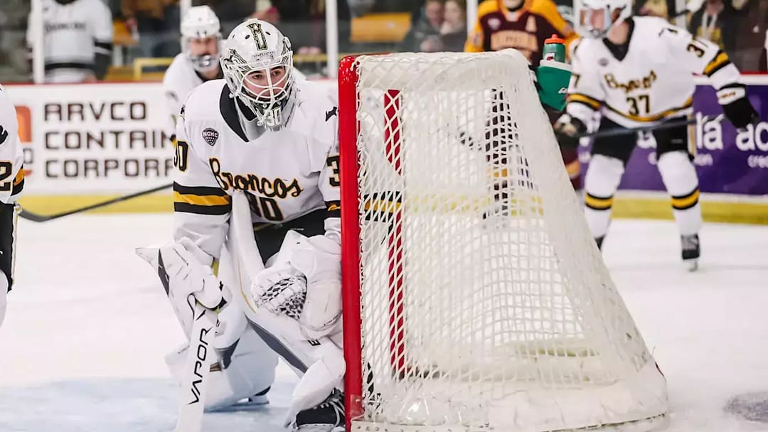 Hampton Slukynsky defends the net against Arizona State.