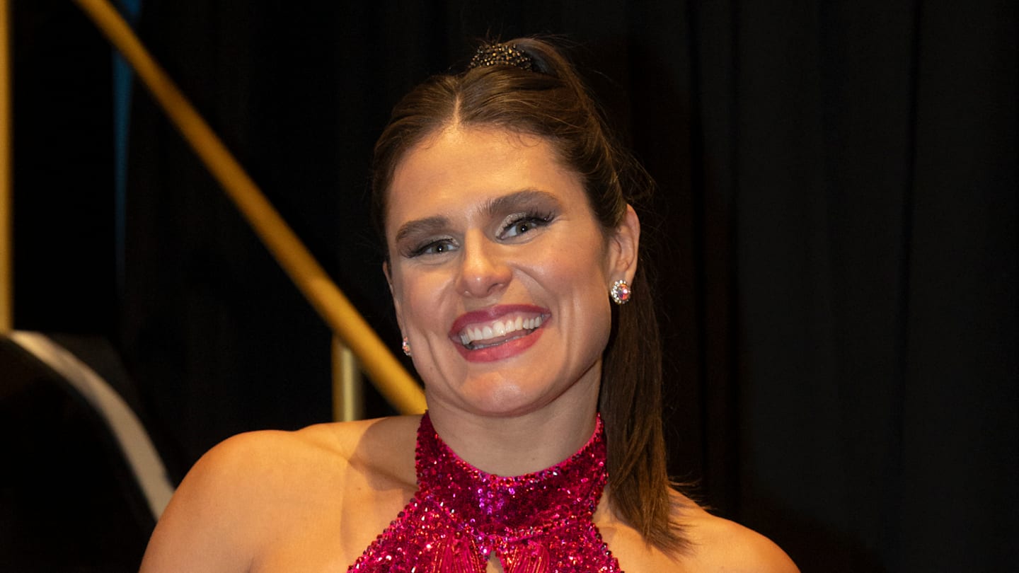 Fans React to Ilona Maher Singing ‘Wicked’ Song, Ask Her to Join ‘The