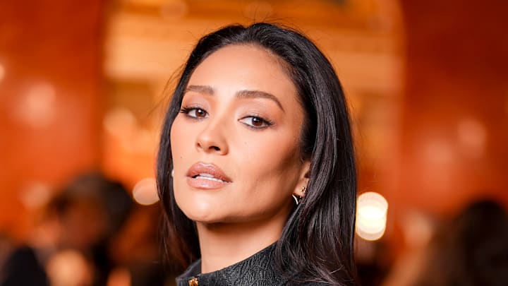 Shay Mitchell 