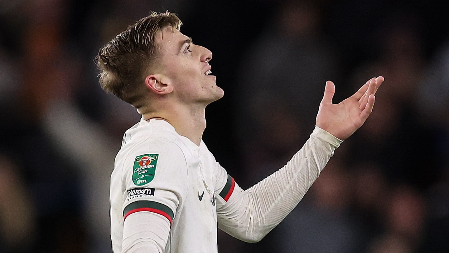 The ‘Stupid, Embarrassing’ Reason Why Liam Delap Isn’t Playing for Chelsea vs. Tottenham - Sports Illustrated The ‘Stupid, Embarrassing’ Reason Why Liam Delap Isn’t Playing for Chelsea vs. Tottenham - Sports Illustrated