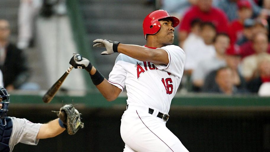 Angels outfielder Garret Anderson swings