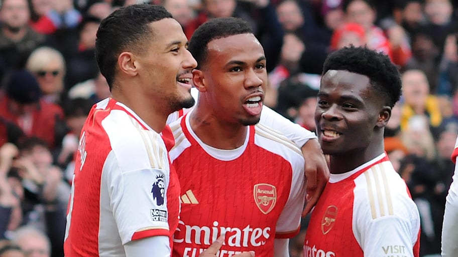 William Saliba, Bukayo Saka