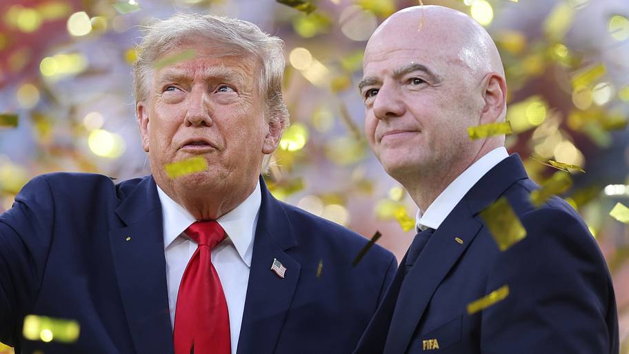 Donald Trump (left) and Gianni Infantino.