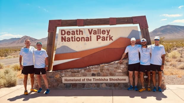 A picture of runners at the Badwater 135