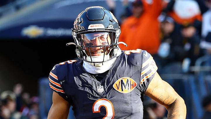 Nov 23, 2025; Chicago, Illinois, USA; Chicago Bears wide receiver DJ Moore (2) makes a touchdown catch against the Pittsburgh Steelers during the second half at Soldier Field. Mandatory Credit: Mike Dinovo-Imagn Images