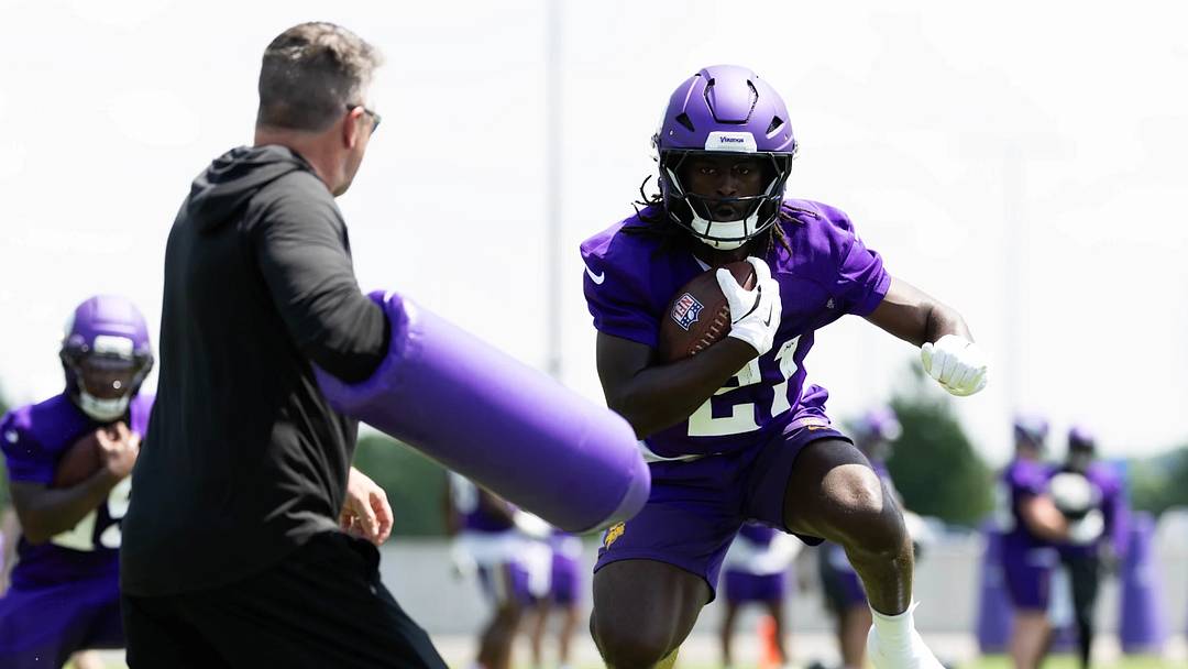 Vikings rookie running back Demond Claiborne during a June minicamp practice. Vikings rookie running back Demond Claiborne during a June minicamp practice.
