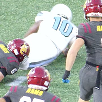 Cole Thomas had a big night for Central Catholic to lead the Rams past Willamette.