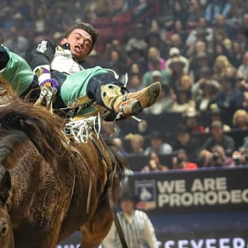 Brody Wells Masters First National Finals Rodeo With 90 Point Ride for ...