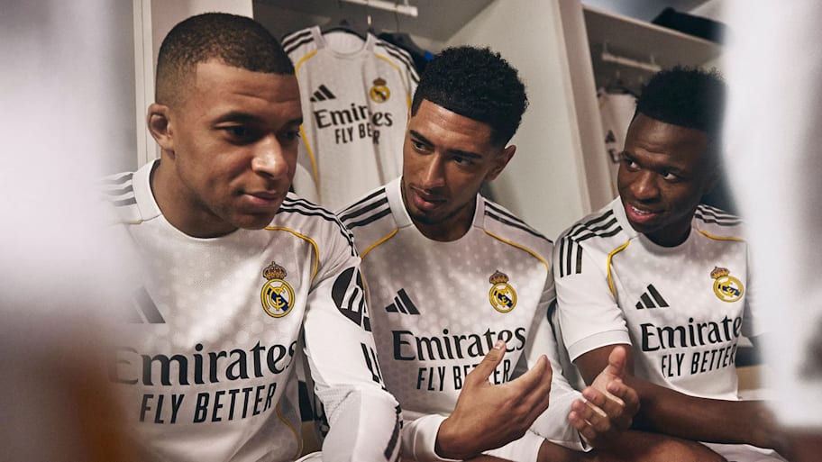Real Madrid release their new kit. | Real Madrid