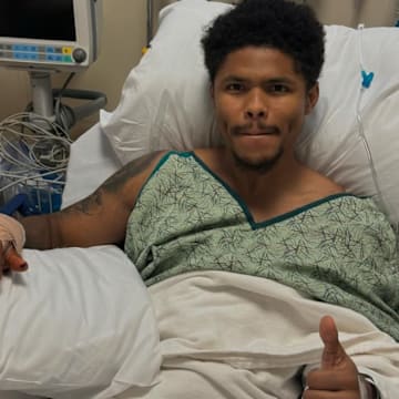 Shakur Stevenson has to withdraw from Joe Cordina bout due to sudden injury