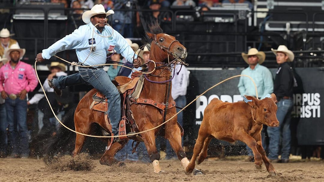 Jarvis Demery winning the Rodeo Corpus Christi tie-down title with his 7.52-second run and earning his spot on the Free Riders team. 