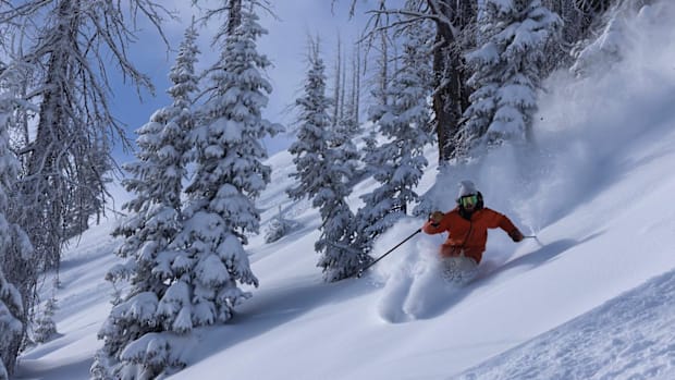 Skiing Wolf Creek, Colorado Snow Mountains