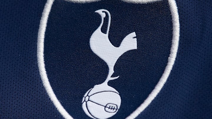 Fabrizio Romano has clarified that Tottenham Hotspur isn't discussing a transfer for Federico Chiesa with Juventus.