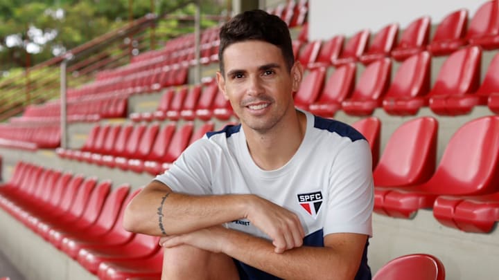 Oscar, meio-campista do São Paulo em 2025