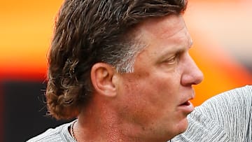 Mike Gundy addressed his Oklahoma State Cowboys facing a QB like Shedeur Sanders in Week 14