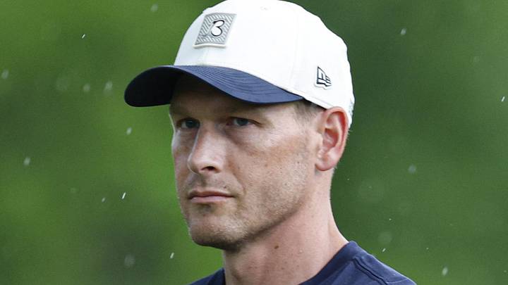 Chicago Bears head coach Ben Johnson