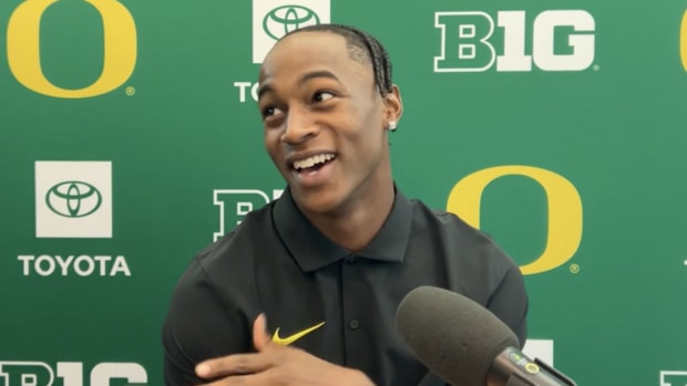 Oregon Ducks transfer wide receiver Evan Stewart