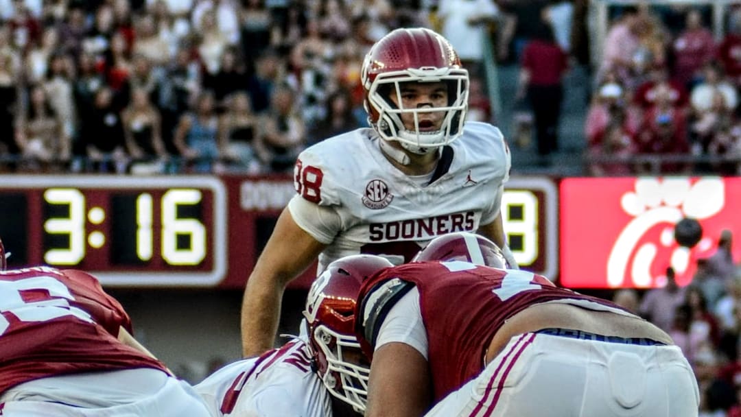 Oklahoma linebacker Owen Heinecke