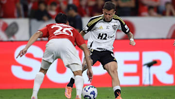 Atlético-MG e Internacional se encontram no gramado da Arena MRV