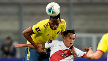 Colômbia e Peru se enfrentam a partir das 18h