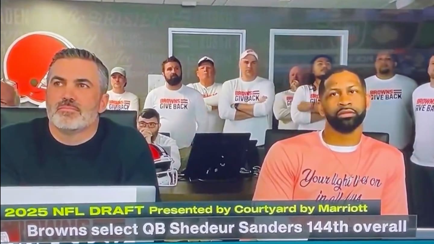 Browns GM, Head Coach Respond to Viral Emotionless Reaction to Drafting  Shedeur Sande
