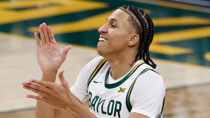 Baylor Bears guard Cameron Carr