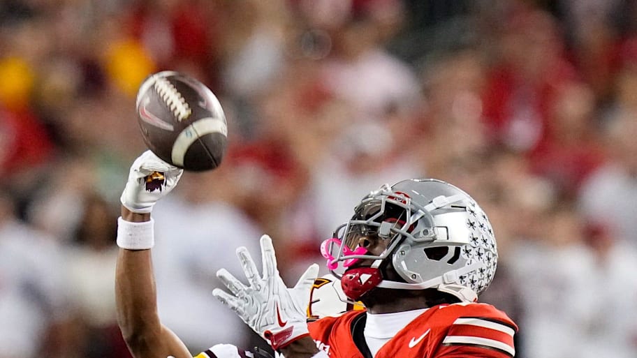 Buckeyes wide receiver Carnell Tate