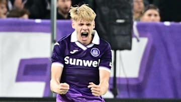 Nathan De Cat im Bundesliga-Fokus