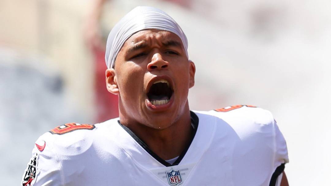 Sep 22, 2024; Tampa, Florida, USA; Tampa Bay Buccaneers linebacker Joe Tryon-Shoyinka (9) is introduced before a game against the Denver Broncos at Raymond James Stadium. Mandatory Credit: Nathan Ray Seebeck-Imagn Images Sep 22, 2024; Tampa, Florida, USA; Tampa Bay Buccaneers linebacker Joe Tryon-Shoyinka (9) is introduced before a game against the Denver Broncos at Raymond James Stadium. Mandatory Credit: Nathan Ray Seebeck-Imagn Images