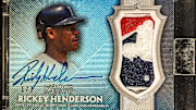 2017 Topps Dynasty Game-Used MLB Logo Patch Autograph