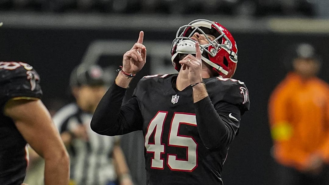 Dec 29, 2025; Atlanta, Georgia, USA; Atlanta Falcons place kicker Zane Gonzalez (45) reacts after kicking the go ahead field goal against the Los Angeles Rams during the second half at Mercedes-Benz Stadium. Mandatory Credit: Dale Zanine-Imagn Images Dec 29, 2025; Atlanta, Georgia, USA; Atlanta Falcons place kicker Zane Gonzalez (45) reacts after kicking the go ahead field goal against the Los Angeles Rams during the second half at Mercedes-Benz Stadium. Mandatory Credit: Dale Zanine-Imagn Images