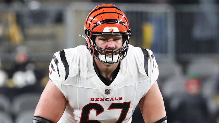 Cincinnati Bengals guard Cordell Volson will likely miss the entire 2025 season. | Charles LeClaire-Imagn Images
