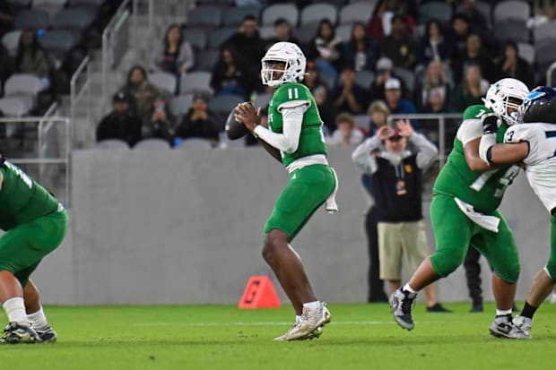 Football photo; High school football sbliv