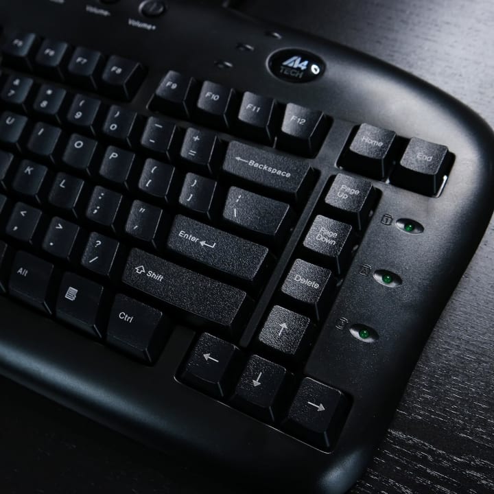 Best left-handed products: A4tech Ergonomic Left Handed Keyboard for Business